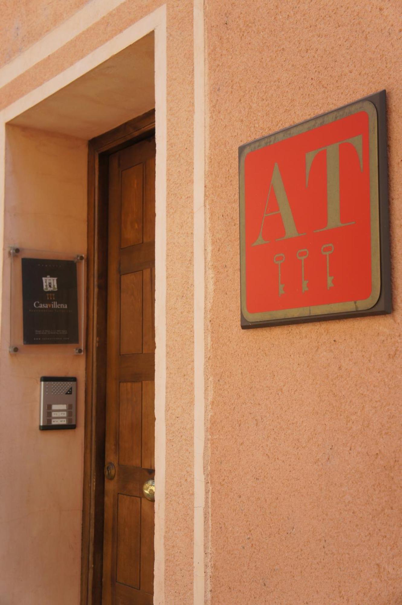 Casavillena Apartamentos Turisticos Segovia Luaran gambar